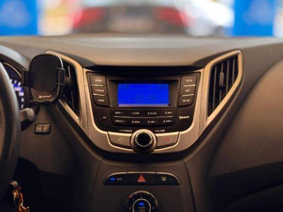 HYUNDAI HB20 1.0 COMFORT 12V FLEX 4P MANUAL